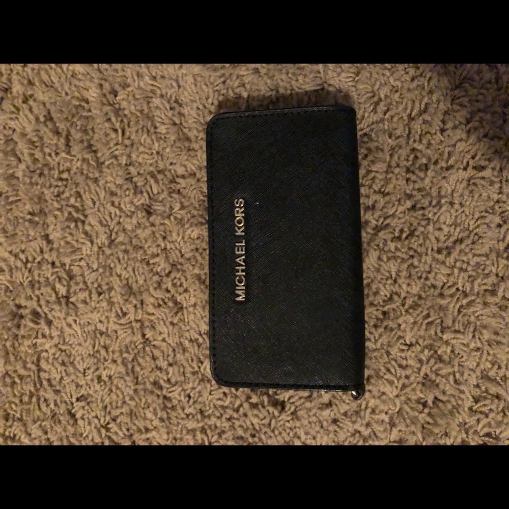 Black Michael Kors wallet